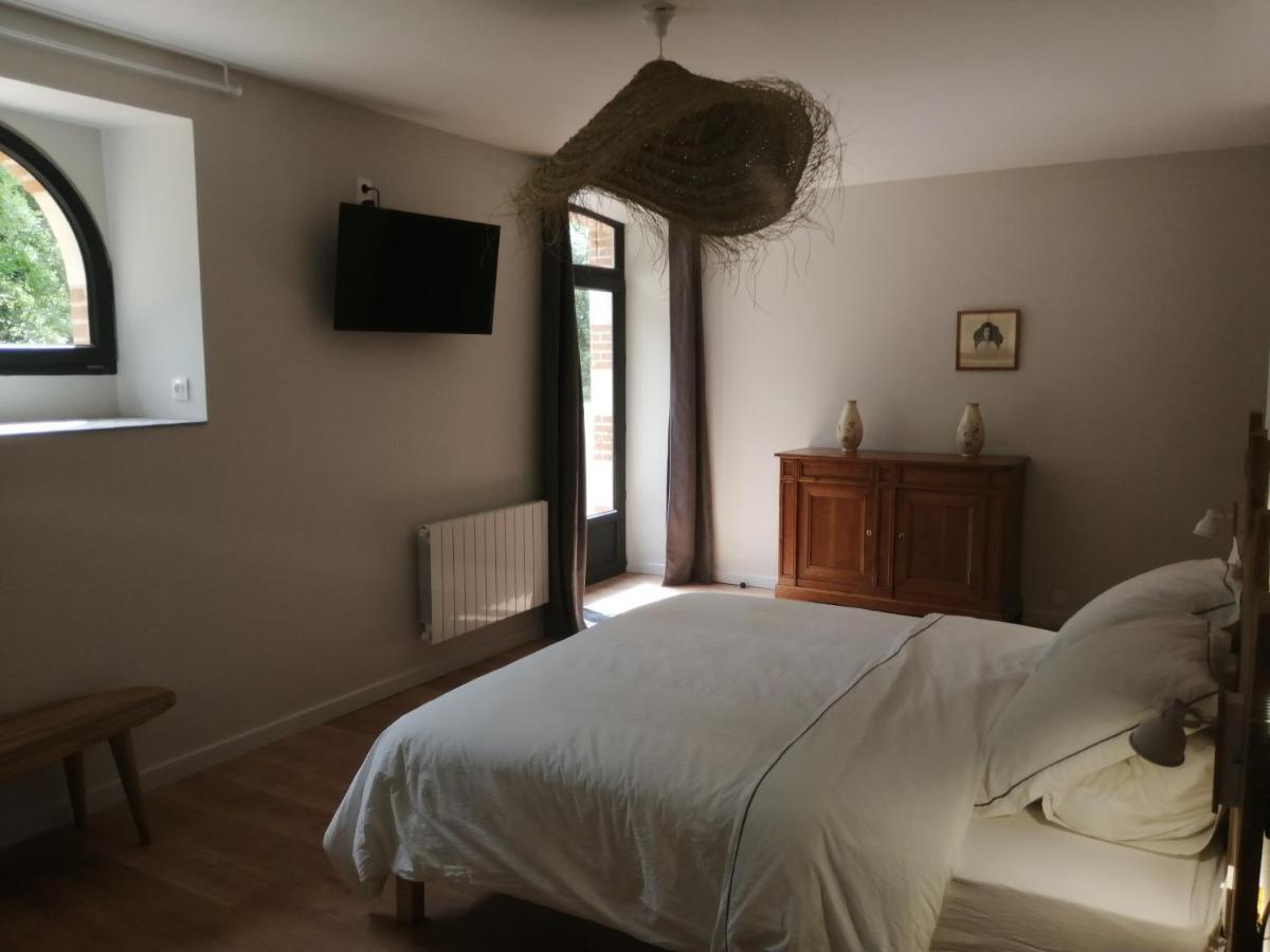 Chambres D'Hotes De La Pilatiere Persac Bagian luar foto