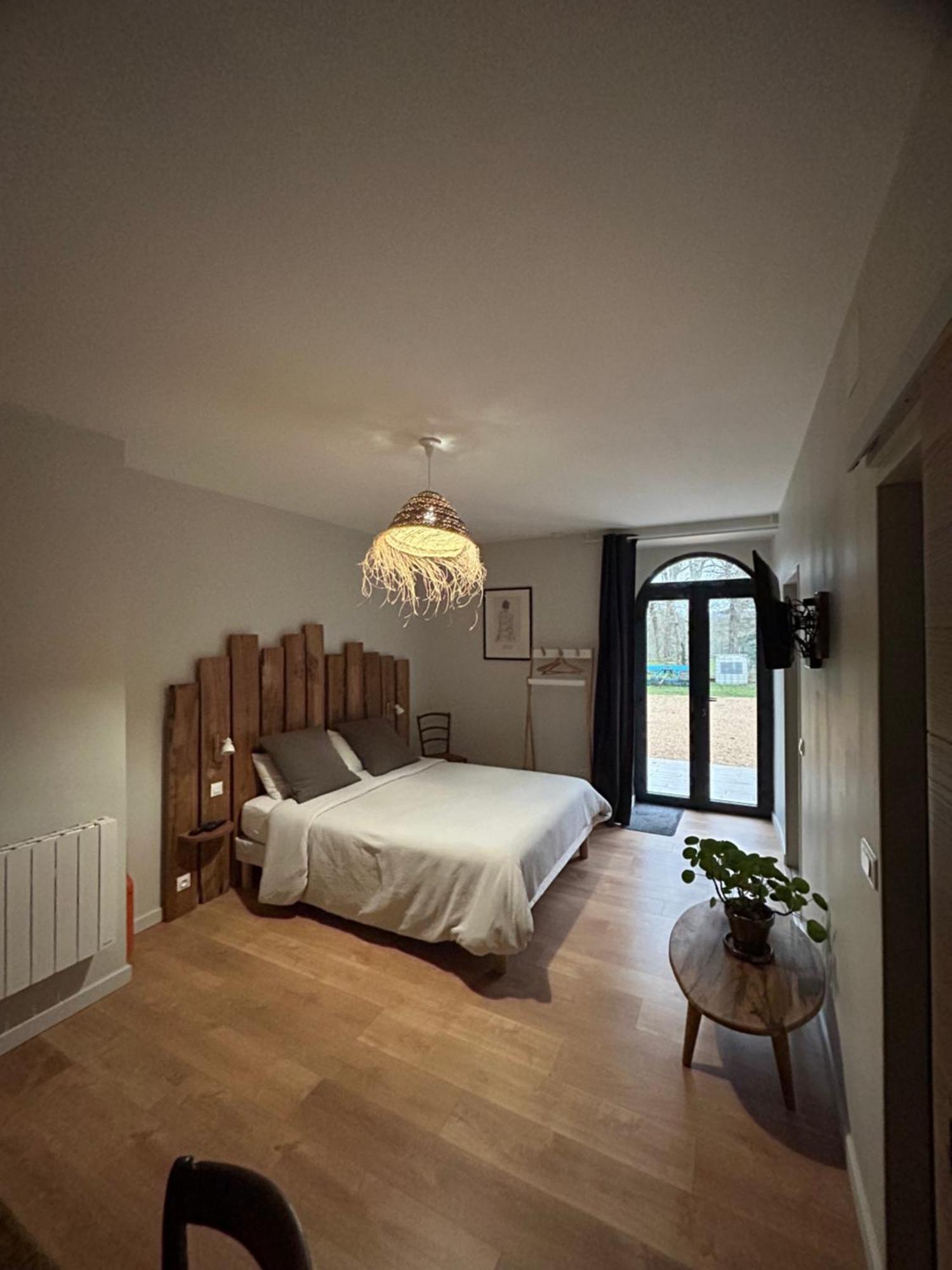 Chambres D'Hotes De La Pilatiere Persac Bagian luar foto